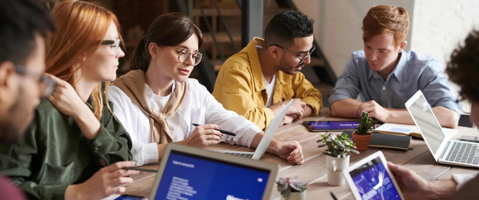 3LANE clients and advisers